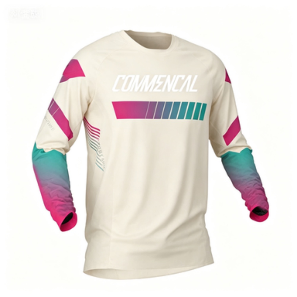 Outdoor Sportswear - Sporty Long-Sleeve T-Shirt with Trendy Print